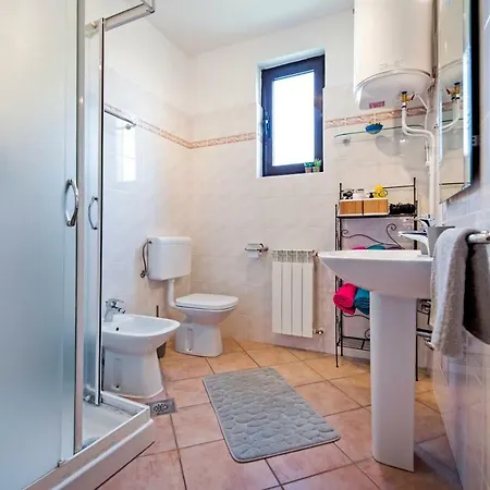 Apartman Lamanova Apartment *